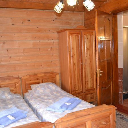 Hirskyy Svitanok Mihova Exterior foto